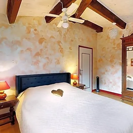 Le Clos Des Dryades Climatise F Hotel